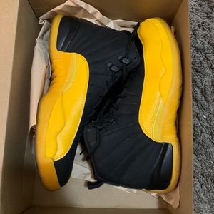 Jordan 12 university gold